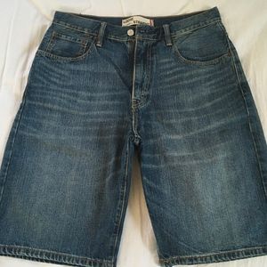 Levi’s jeans shorts